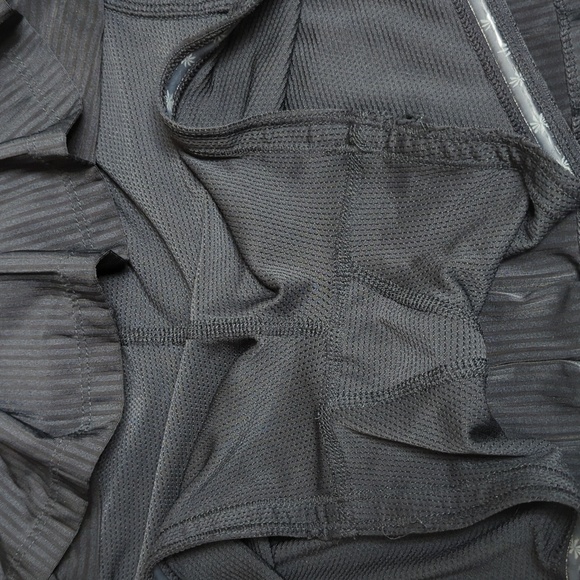 Athleta Good Match Skort 983247 Black  Medium Stripes Tennis Gym‎ Tiered Pleated - Picture 7 of 12